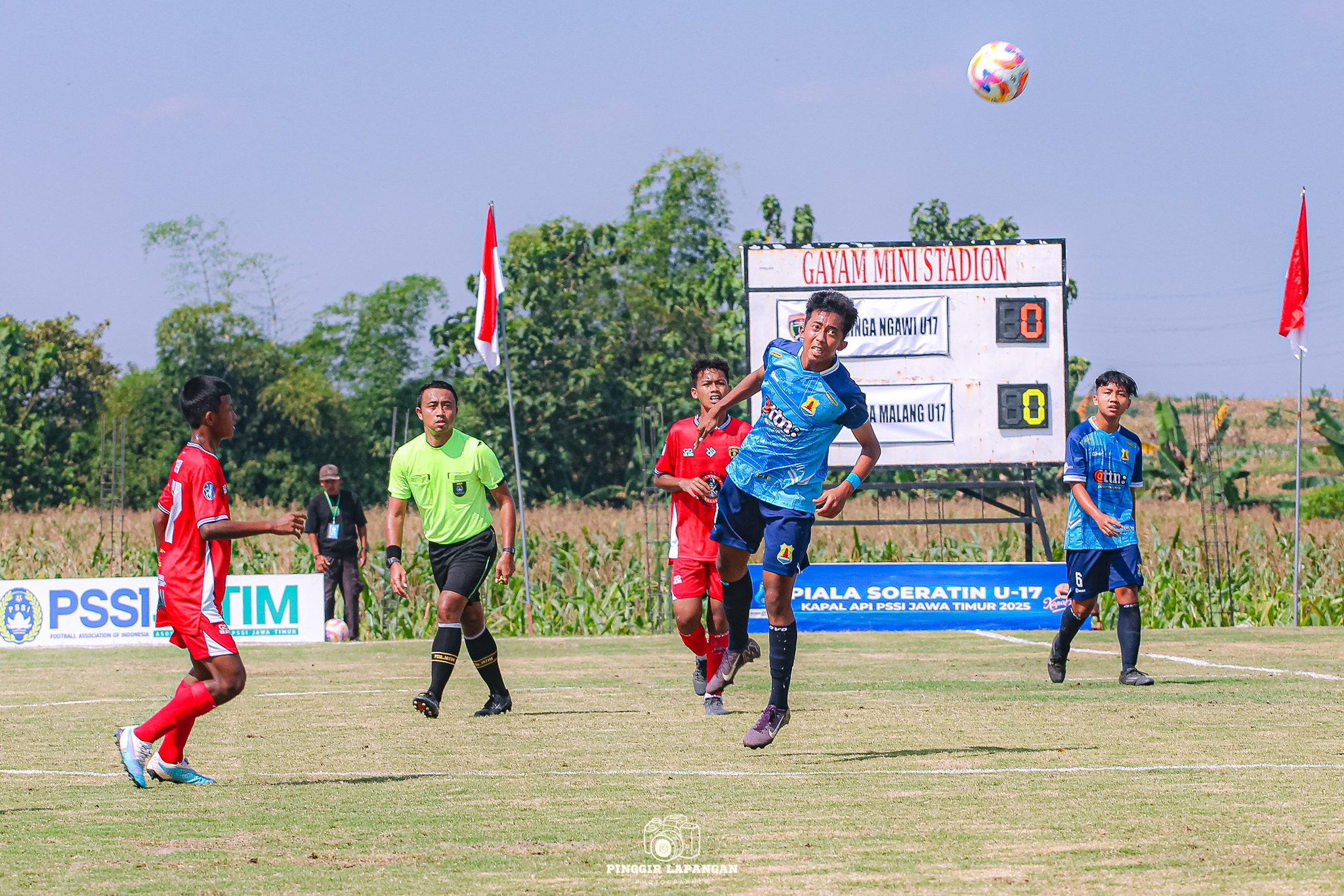 Stadion Mini Gayam yang menjadi venue Babak 32 Besar Piala Suratin U-17 2025 pada Minggu (20/7/2025). Salah satunya pertandingan Persinga Ngawi melawan Persema Malang.