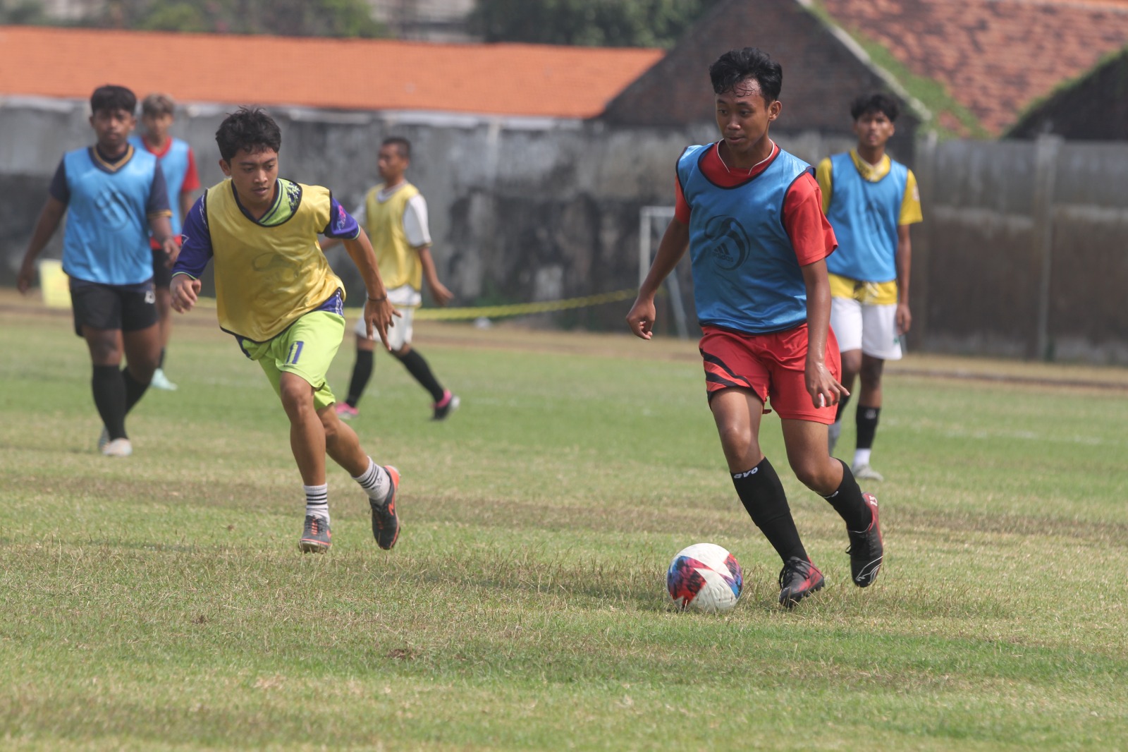 Pemain yang mengikuti seleksi Persida Sidoarjo di Stadion Jenggolo pada Selasa pagi (16/9/2025).